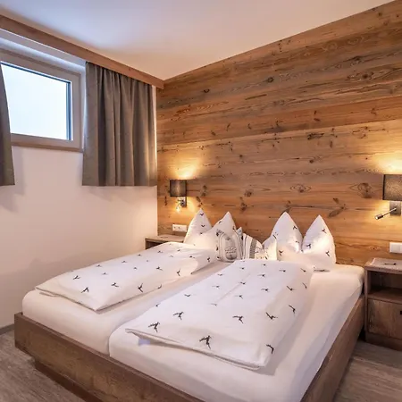 Christophorus Appartement *